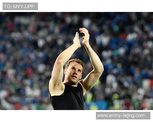 拜仁官方宣布诺伊尔肌肉纤维撕裂冬歇期后有望复出